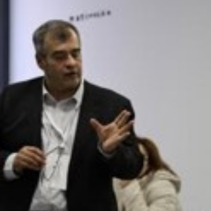 JORGE FRANÇA SANTOSMédico e Investigador